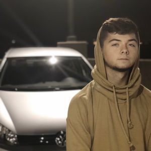 Meet your Posher, Cole